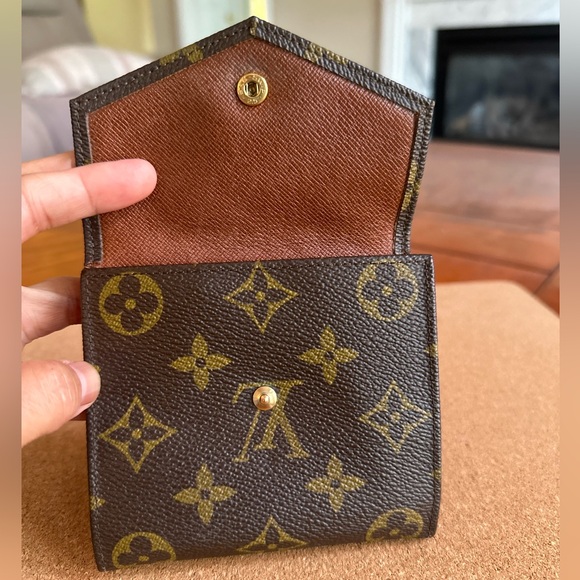 Louis Vuitton Monogram Bifold Wallet - Picture 3 of 16